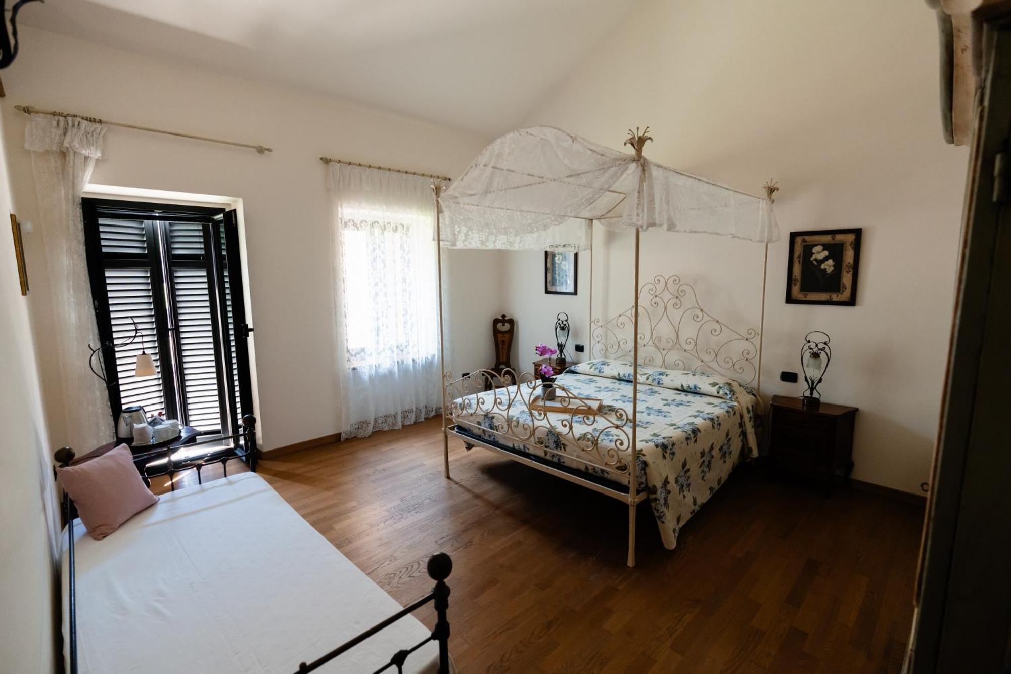 Cadgal - Tenuta La Cova Calamandrana Екстер'єр фото